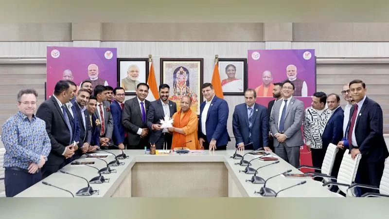 UP में बदला सुरक्षा और निवेश का माहौल, CM योगी से मिले कनाडाई उद्यमी, MSME, धार्मिक पर्यटन और हॉस्पिटैलिटी सेक्टर में करेंगे निवेश