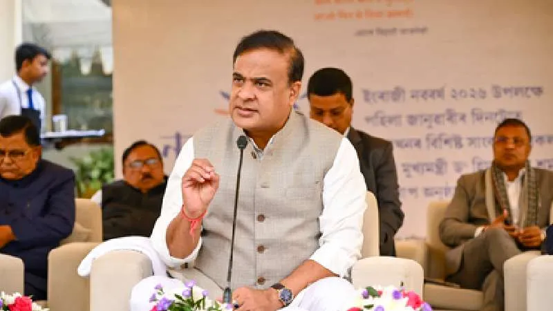 बांग्लादेश में बढ़ती हिंसा पर CM हिमंता बिस्वा सरमा की चेतावनी, असम पर पड़ सकते हैं गंभीर असर