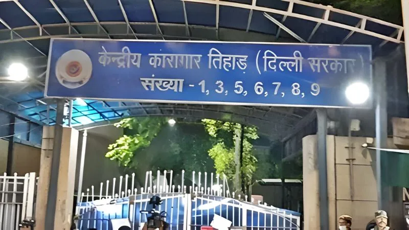 गणतंत्र दिवस पर दिल्ली में किन कैदियों को दी जा रही है विशेष माफी? जानें किस शर्तों पर हुई रिहाई की घोषणा!