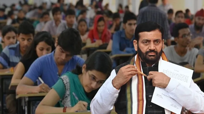 अब सिख छात्र कृपाण और महिलाएं मंगलसूत्र पहनकर दे सकेंगी परीक्षा, हरियाणा सरकार ने जारी किए नए नियम