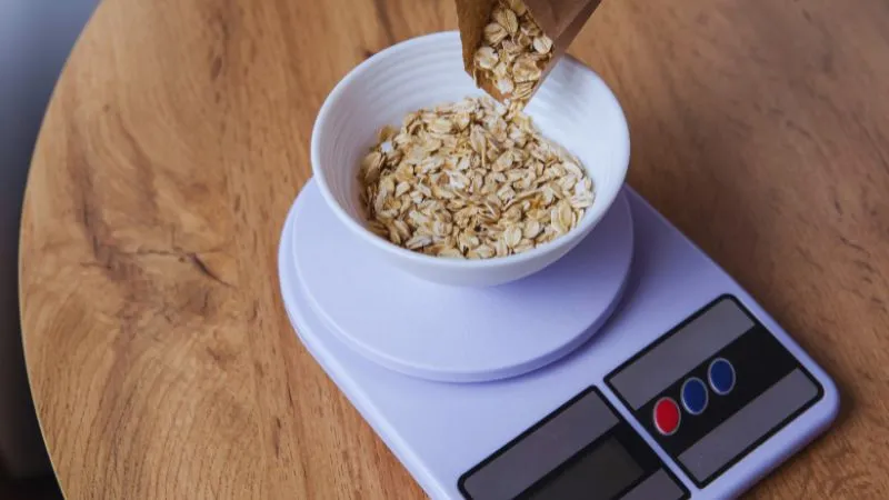 एक कटौरी Oats वजन भी घटाएगा, हार्ट अटैक से भी बचाएगा, अगर इस तरह से बनाकर करेंगे सेवन