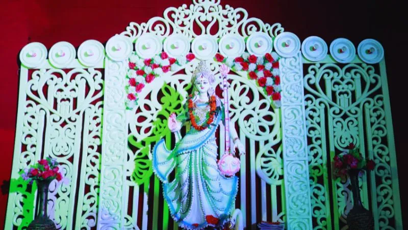 Basant Panchami 2026: नोट कर लें पूजा विधि और शुभ मुहूर्त, ये उपाय कर बरसेगी मां सरस्वती की कृपा