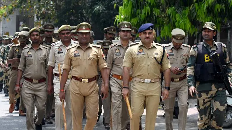 UP Police SI Recruitment 2026: यूपी में सब-इंस्पेक्टर भर्ती का नोटिफिकेशन जारी, 4543 पदों पर आवेदन शुरू, ऐसे करें ऑनलाइन अप्लाई