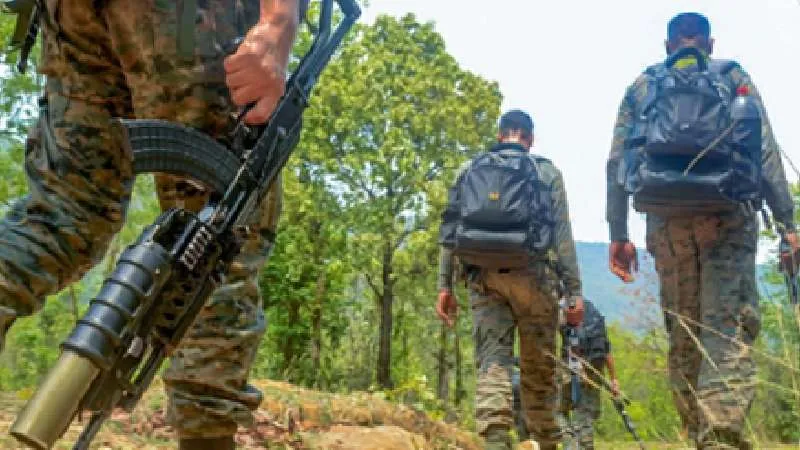 गढ़चिरौली: अबूझमाड़ जंगल में मुठभेड़, तीन माओवादी ढेर, एक जवान शहीद