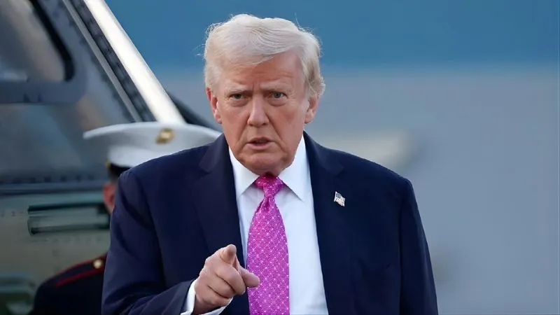 सुप्रीम झटके के झटके से बौखलाए ट्रंप, पूरी दुनिया पर ठोका 10% टैरिफ, जानें पूरा मामला