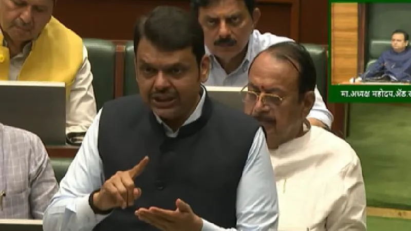 मुख्यमंत्री फडणवीस ने पेश की ₹11,995 करोड़ की पूरक मांगें, बिजली सब्सिडी, उद्योग प्रोत्साहन और सौर मिशन पर फोकस, बढ़ते घाटे के बीच वित्तीय अनुशासन के संकेत