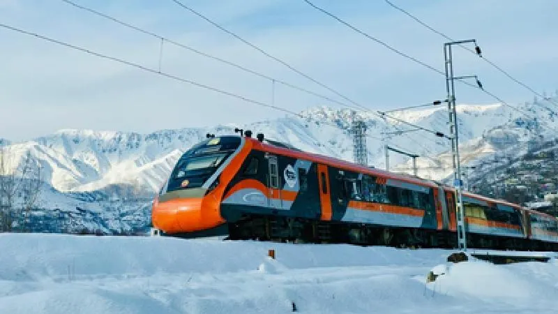 श्रीनगर-जम्मू वंदे भारत एक्सप्रेस, तेज, सुरक्षित और भरोसेमंद रेल कनेक्टिविटी का नया अध्याय