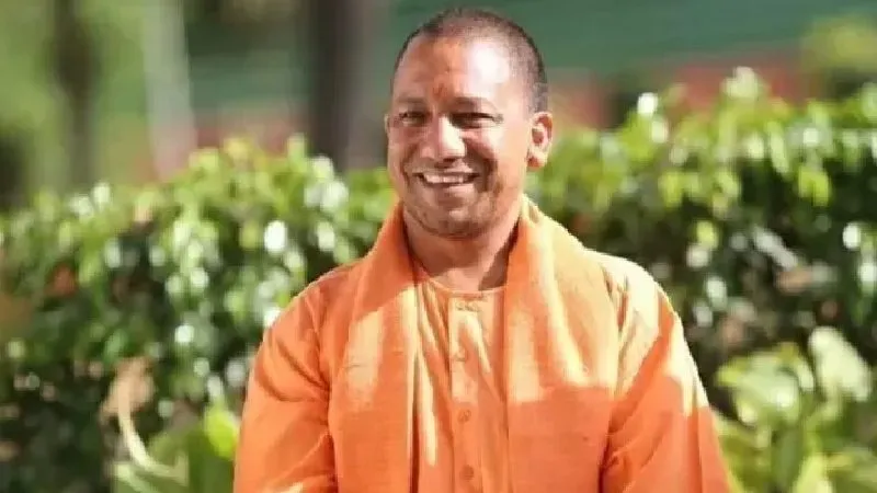 सिंगापुर और जापान दौरे में जीवंत कर्मयोग का उदाहरण बने मुख्यमंत्री योगी आदित्यनाथ