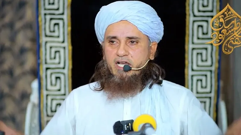 'हम हिंदुस्तानी लोग हैं...', पाकिस्तान के चर्चित मौलाना ने तकरीर में क्यों कही ऐसी बात, वायरल हुआ VIDEO
