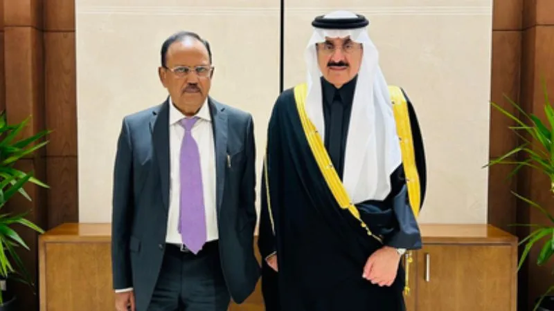 दिल्ली में अरब विदेश मंत्रियों की बैठक, अब सऊदी अरब में NSA अजित डोभाल, पाकिस्तान की क्यों उड़ गई नींद!