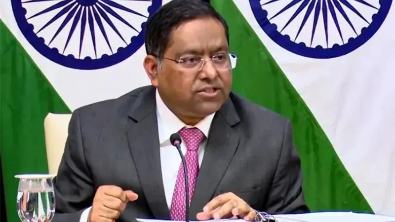 क्या भारत अब रूस से तेल खरीदना बंद करेगा? ट्रंप के दावे पर MEA ने खोले पत्ते, कहा- ऊर्जा सुरक्षा सर्वोपरि