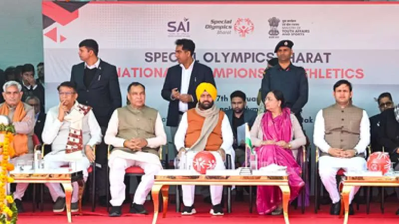 हरियाणा के मुख्यमंत्री नायब सिंह सैनी ने स्पेशल ओलंपिक्स एथलीटों को किया सम्मानित, दिव्यांग खिलाड़ियों के लिए विशेष स्टेडियम और अनुदान की घोषणा
