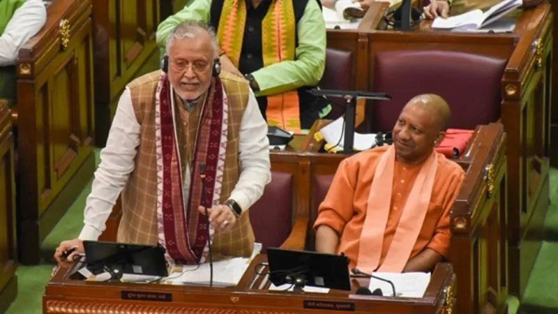 योगी सरकार का कमाल, यूपी में अब नहीं सोता कोई भूखा, वन नेशन वन राशनकार्ड बन रहा गेम चेंजर, आर्थिक समीक्षा में हुआ खुलासा!