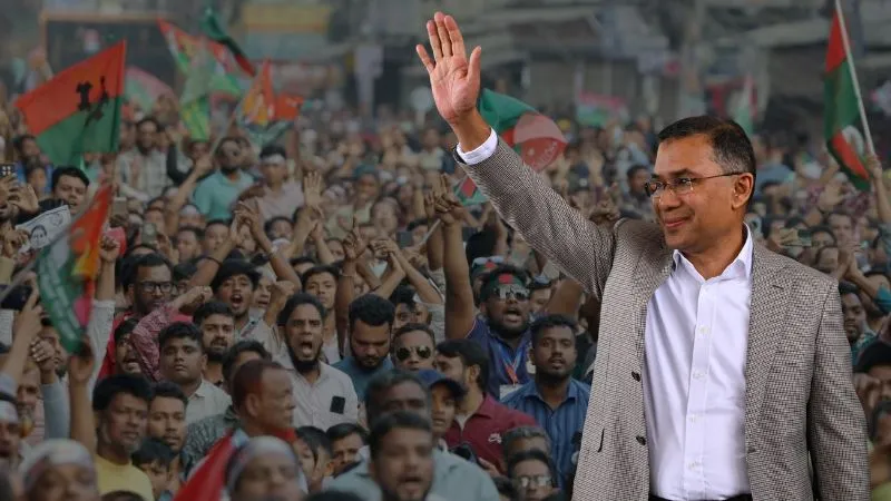 4 साल की उम्र में जेल, 17 साल का वनवास… तारिक रहमान के बांग्लादेश की गद्दी तक पहुंचने की कहानी