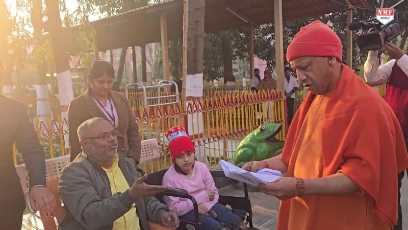 'पीड़ितों की सहायता में लापरवाही बर्दाश्त नहीं...', जनता दर्शन में CM योगी की दो टूक, कहा-गलत जांच रिपोर्ट लगाई तो दर्ज होगी FIR