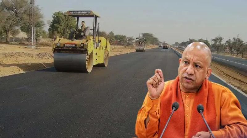 CM योगी की पहल से यूपी के गांव बने हाईटेक, प्लास्टिक कचरे से बनी 75 किलोमीटर सड़क
