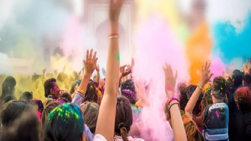 फाल्गुन मास का महत्व, उत्सव, भक्ति और सकारात्मक ऊर्जा