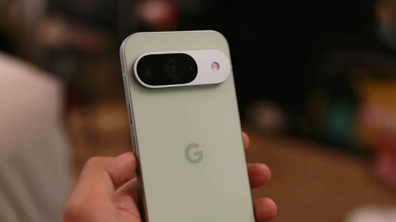 Google Pixel 10a भारत में लॉन्च, 5100mAh बैटरी और 30W फास्ट चार्जिंग सपोर्ट के साथ मार्केट में उतरा प्रीमियम डिजाइन वाला फ़ोन