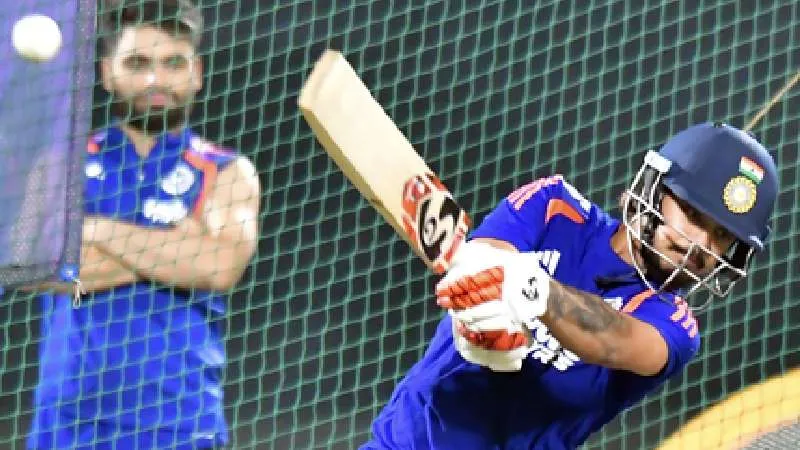 ईशान किशन को प्रैक्टिस के दौरान लगी चोट, नामीबिया मैच से पहले टीम इंडिया की बढ़ी चिंता