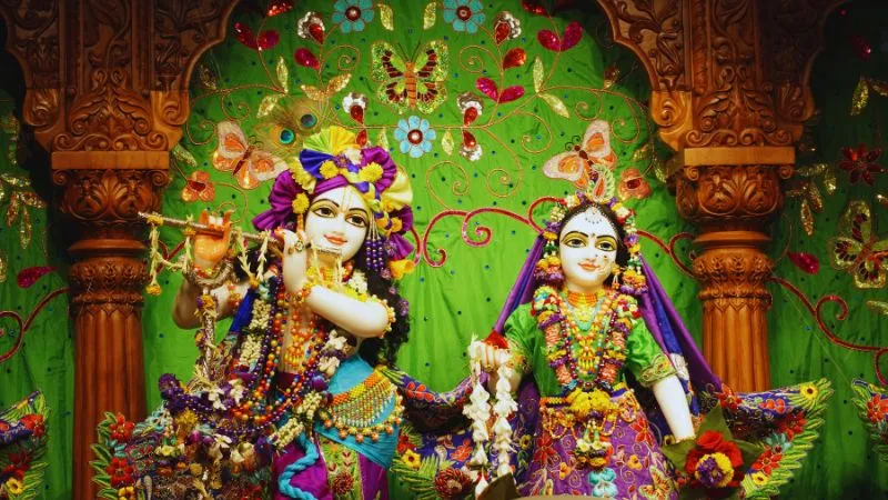 Phulera Dooj 2026: साल का सबसे बड़ा मुहूर्त आज! ये पांच उपाय करने से बरसेगी राधा-कृष्णा की कृपा, जानें शुभ मुहूर्त