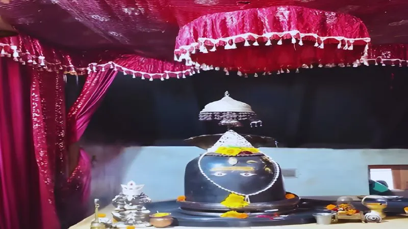 मरने के बाद इस मंदिर में लगती है यमराज की अदालत, होता है कर्मों का हिसाब, जानें कैसे तय होता है इंसान स्वर्ग जाएगा या नर्क