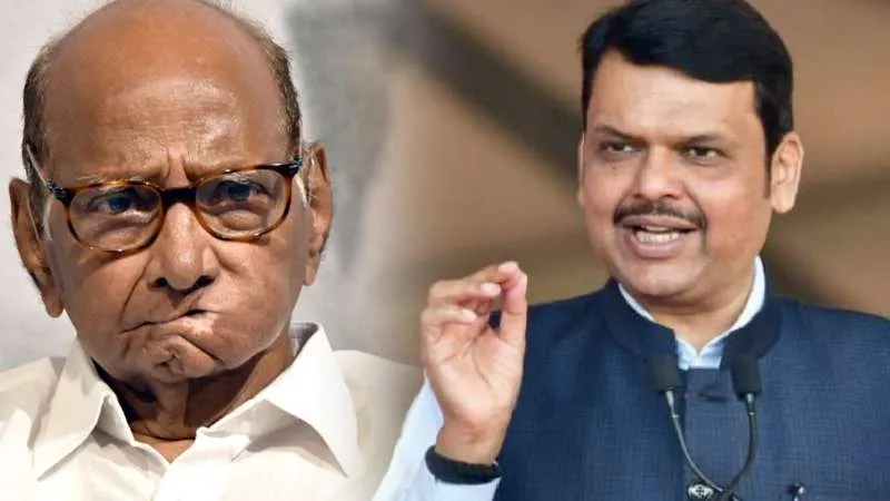 Ajit Pawar के जाते ही बिखर पूरा परिवार, चाचा शरद के साथ खेला ! संभालने में जुटे CM Fadnavis