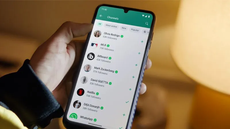 WhatsApp का नया अपडेट करेगा कमाल, Scheduled Messages फीचर से बदलेगा चैटिंग का अंदाज