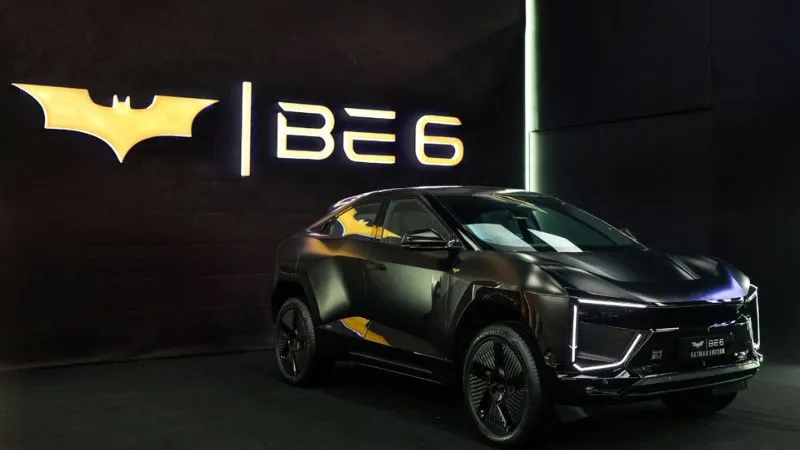 लॉन्च होते ही छा गई Mahindra BE6 Batman Edition, जानें किन इलेक्ट्रिक SUV को देती टक्कर