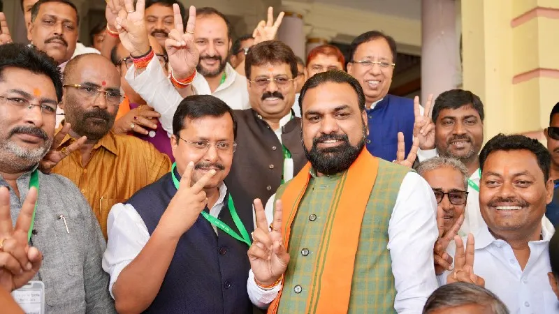 बिहार राज्यसभा चुनाव में बड़ा ट्विस्ट, NDA के 202 विधायक ने डाला वोट; RJD-कांग्रेस के 4 MLA ‘नॉट रिचेबल’