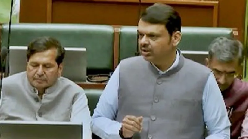 गुलजार-ए-रजा फंडिंग: देवेंद्र फडणवीस ने विधान परिषद में बड़ा खुलासा, 4 करोड़ रुपए के लेन-देन की एटीएस जांच जारी