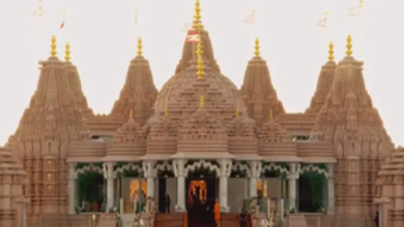 मिडिल ईस्ट संकट का असर, अबू धाबी का BAPS हिंदू मंदिर श्रद्धालुओं के लिए बंद