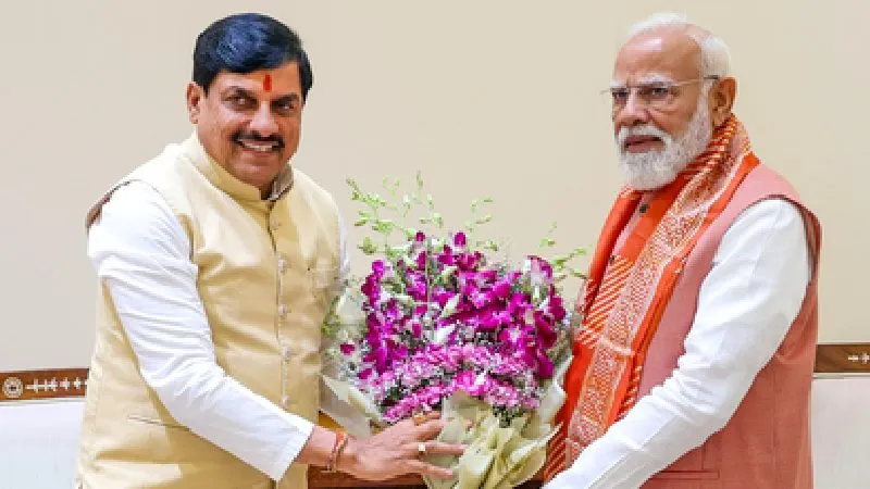 सीएम मोहन यादव ने पीएम मोदी से की मुलाकात, किसान कल्याण वर्ष की योजनाओं पर हुई चर्चा