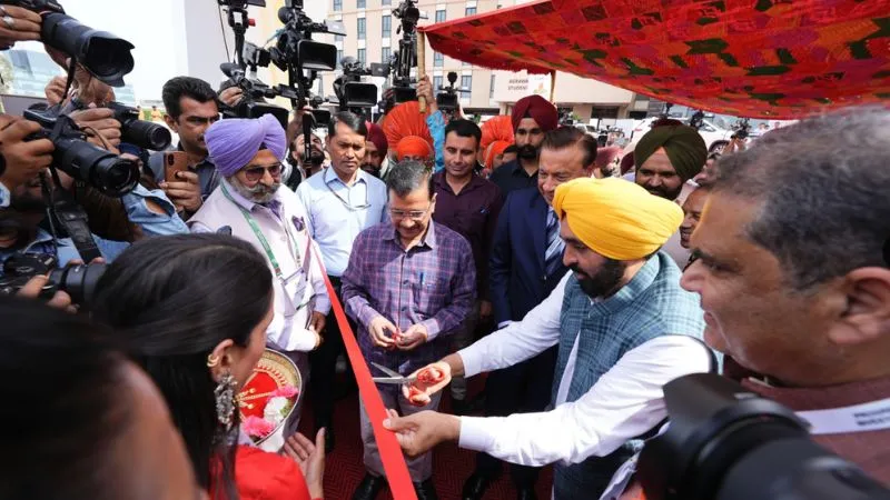 पंजाब में तीन दिवसीय इन्वेस्टर्स समिट 2026 का आगाज, CM भगवंत मान ने देश-विदेश के उद्योगपतियों का किया स्वागत