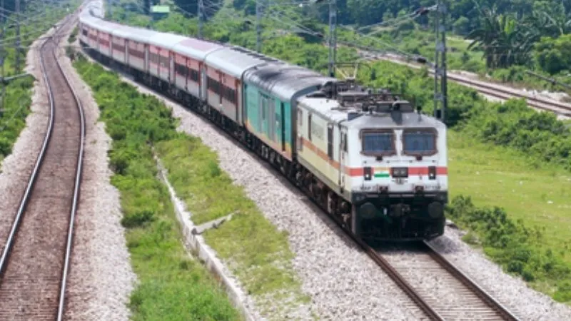 भोपाल रेल मंडल में टिकट चेकिंग अभियान तेज, 11 माह में 36.30 करोड़ की वसूली