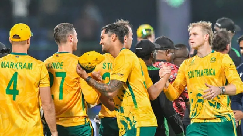 T20 World Cup 2026: ईडन गार्डन्स में साउथ अफ्रीका-न्यूजीलैंड सेमीफाइनल पर बारिश का खतरा, रद्द हुआ मैच तो किसे मिलेगा फाइनल का टिकट?