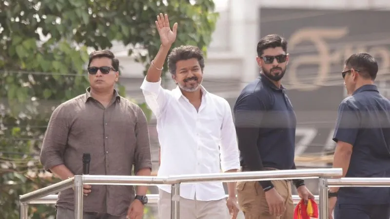 विजय का मेगा प्लान, न गठबंधन, न समझौता… सीधे 234 सीटों पर अकेले चुवाव लड़ेगी TVK