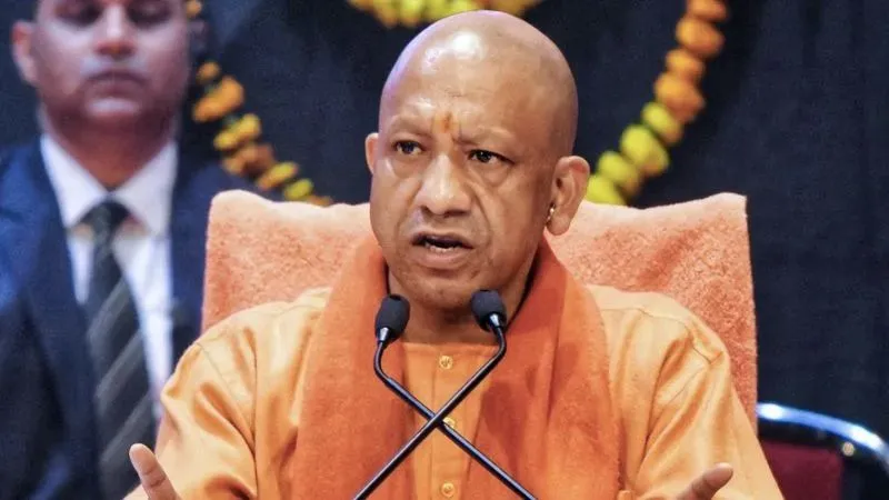 UP में बड़ा प्रशासनिक फेरबदल, 9 IAS अधिकारियों के तबादले; कई को मिला अतिरिक्त प्रभार