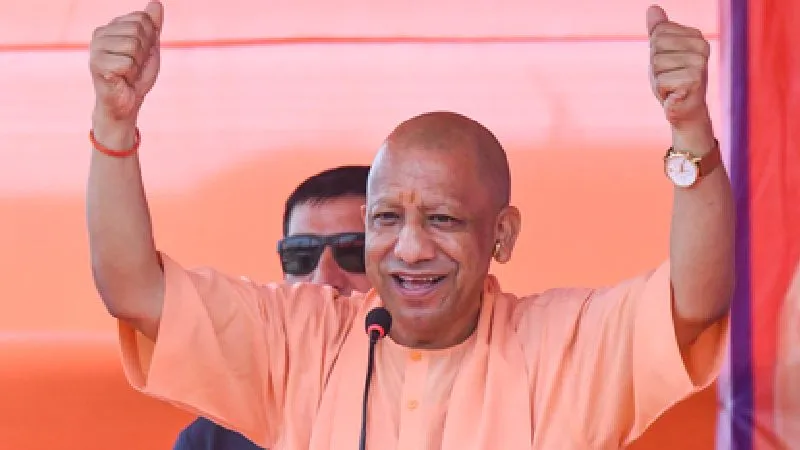 मुख्यमंत्री योगी आदित्यनाथ करेंगे 250 ई-वाहनों का फ्लैग ऑफ, शहर होगा प्रदूषण मुक्त