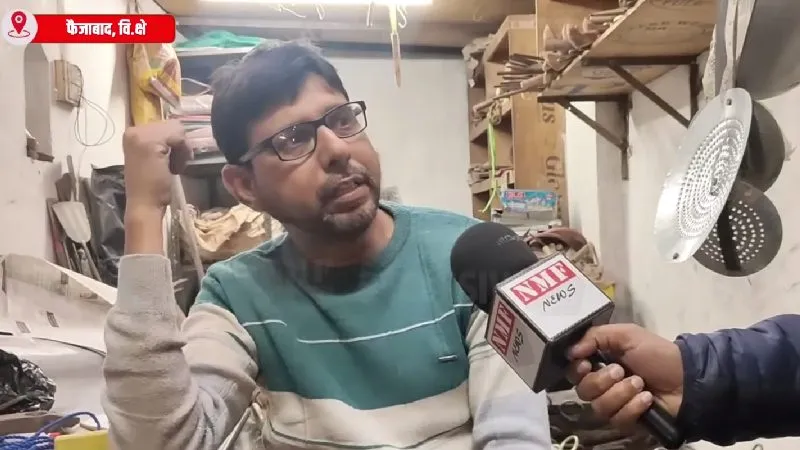 इफ्तारी Akhilesh कर रहे हैं लेकिन UP के मुसलमान भदुग के साथ!