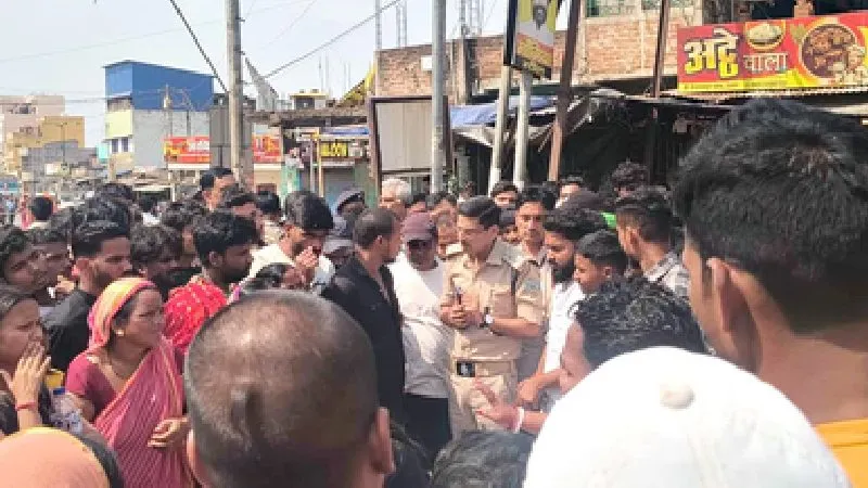 रिखिया में ब्लाइंड मर्डर: दिलीप तूरी हत्याकांड में महिला और दो साथी गिरफ्तार