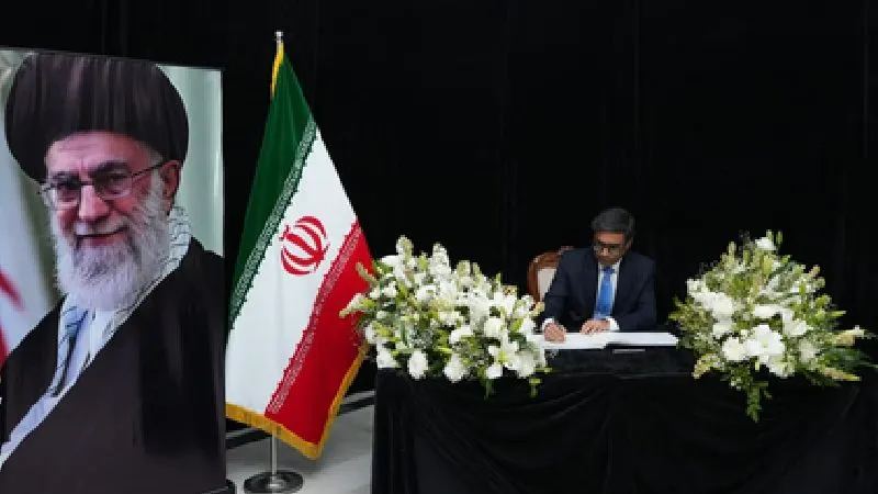 भारत के विदेश सचिव विक्रम मिस्री ने ईरान के सर्वोच्च नेता खामेनेई की मौत पर शोक व्यक्त किया