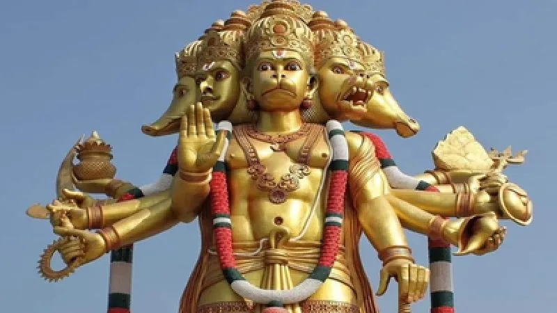 3 मार्च का पंचांग: पूर्णिमा तिथि पर विशेष संयोग, जानें शुभ मुहूर्त और राहुकाल का समय