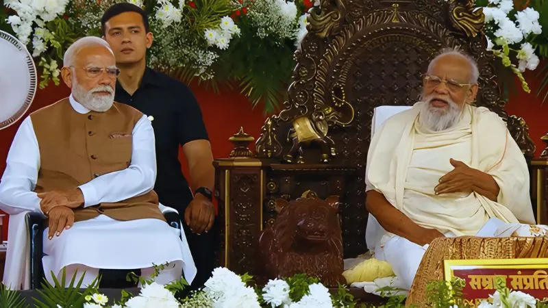 ‘दिल्ली में राज करने वाले बहुत से आए, पर पीएम मोदी दिलों पर राज करने वाले हैं’, पद्मसागर सूरीश्वरजी महाराज ने की PM की तारीफ़