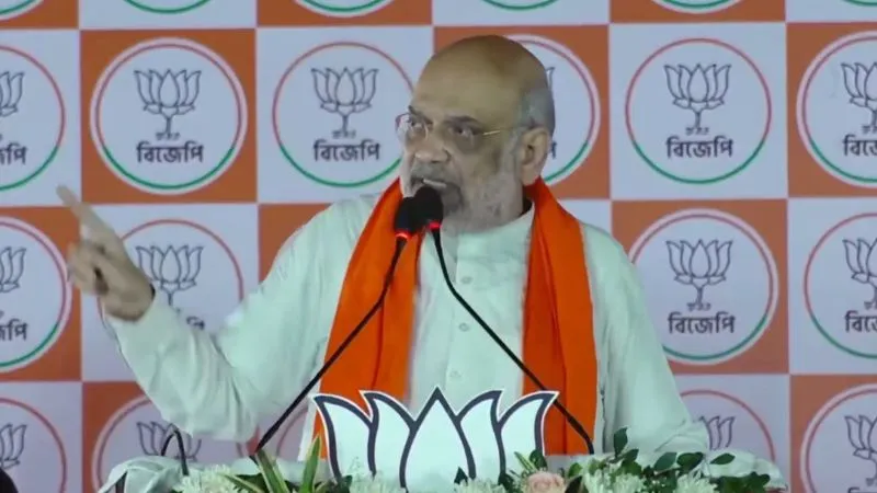 ‘बंगाल में बाबरी मस्जिद की कोई जगह नहीं है’, रोड शो में शाह की हुंकार, CM ममता बनर्जी को दिखाया आईना