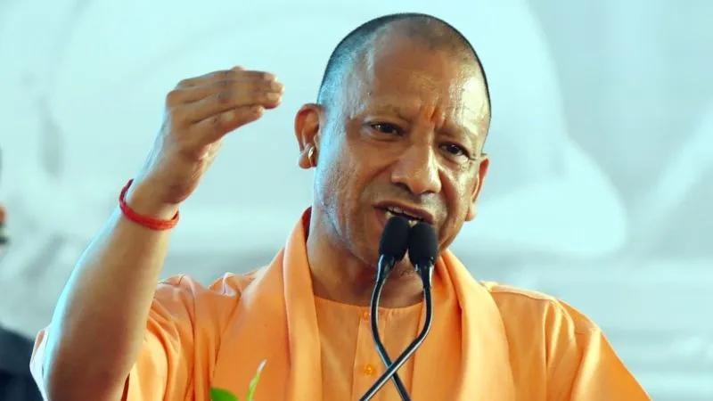 'गेस्ट हाउस कांड उनका वास्तविक चेहरा...', CM योगी का सपा पर करारा हमला, बांग्लादेश में दलित युवक की हत्या पर चुप्पी को लेकर भी साधा निशाना