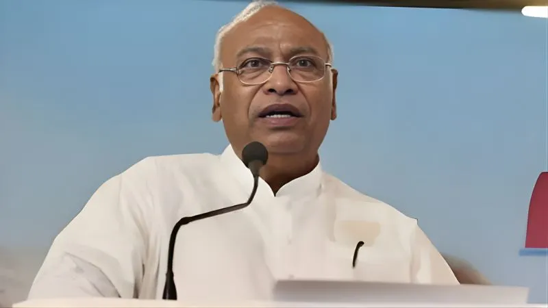 केरल चुनाव के बीच कांग्रेस अध्यक्ष मल्लिकार्जुन खरगे ने गुजरातियों से माफी मांगी, जानें पूरा मामला