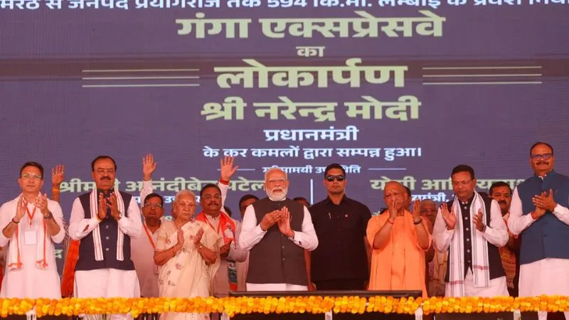 गंगा एक्सप्रेसवे- यूपी के विकास का नया हाईवे, जहां रफ्तार के साथ दौड़ेंगे सुनहरे सपने, जानिए इसकी खासियत