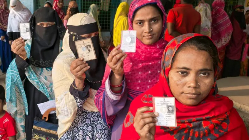 रिकॉर्ड तोड़ वोटिंग- दूसरे चरण में बंगाल ने रचा इतिहास, शाम 5 बजे तक करीब 90 प्रतिशत मतदान