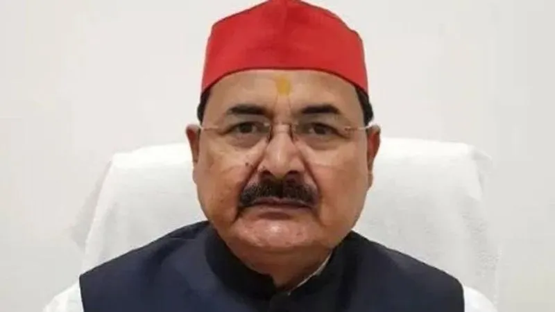 सपा नेता आईपी सिंह की बढ़ीं मुश्किलें, CM योगी पर विवादित पोस्ट पड़ा महंगा, थाने में FIR दर्ज