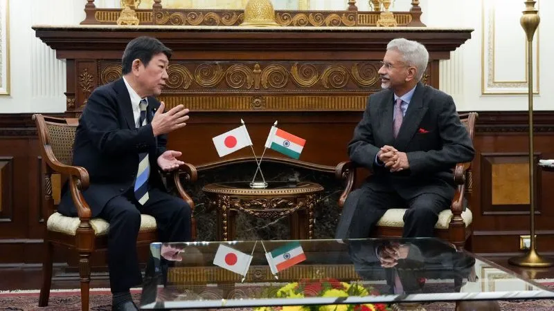ग्लोबल संकट पर भारत-जापान का मंथन- जयशंकर ने मोटेगी से की बात, होर्मुज स्ट्रेट और पश्चिम एशिया में तनाव की स्थिति पर हुई चर्चा